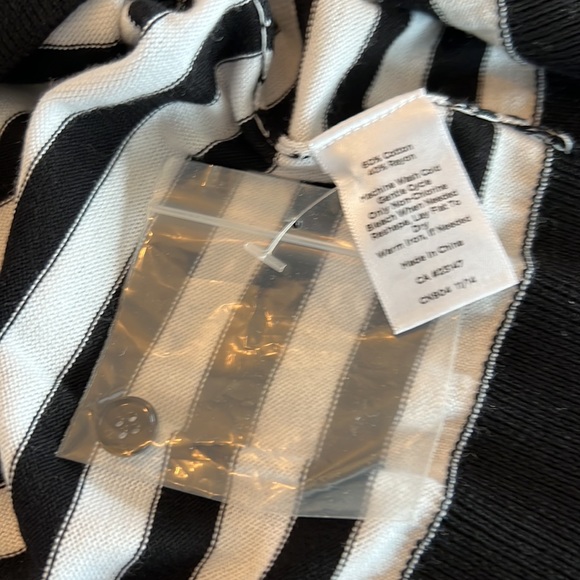 🎉Host Pick🎉Talbots Womens Black & White Lightweight Sweater Size Petite Large - Picture 10 of 10